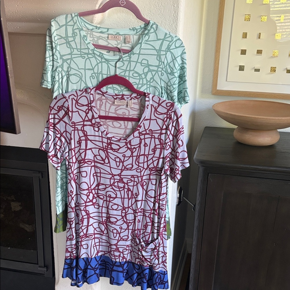 Abstract Patterned Women Tops - Red and Blue